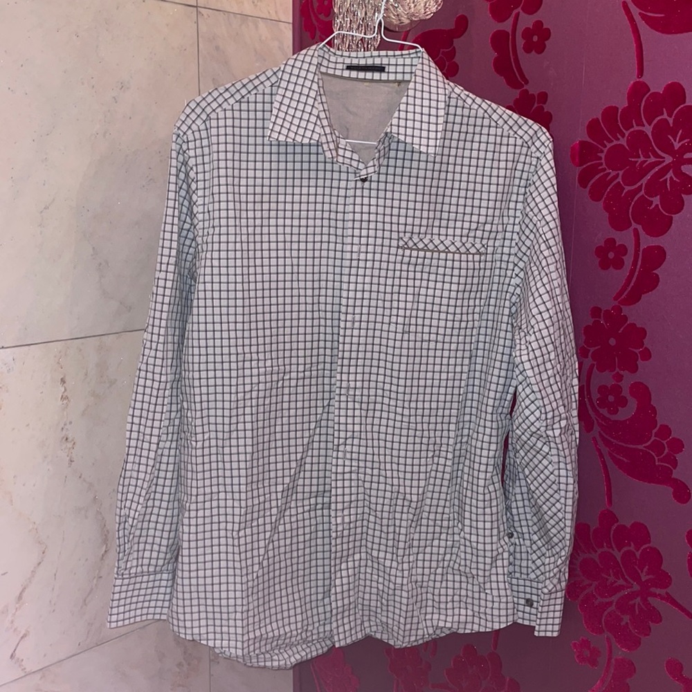 Elie Tahari Men’s Button Down Shirt